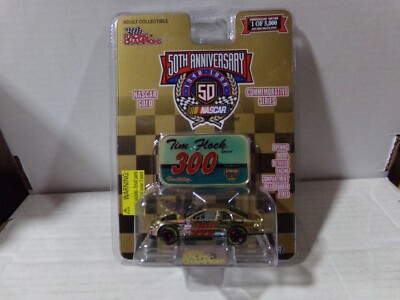 Racing Champions Darrell Waltrip Tim Flock #300 Gold 1998 1/5000 062121DMT