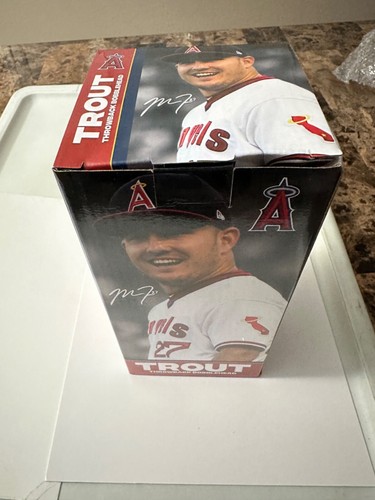 MIKE TROUT LA Angels “Throwback Bobblehead” BOBBLEHEAD Rare SGA - 7/27/24/NIB! - Picture 6 of 6