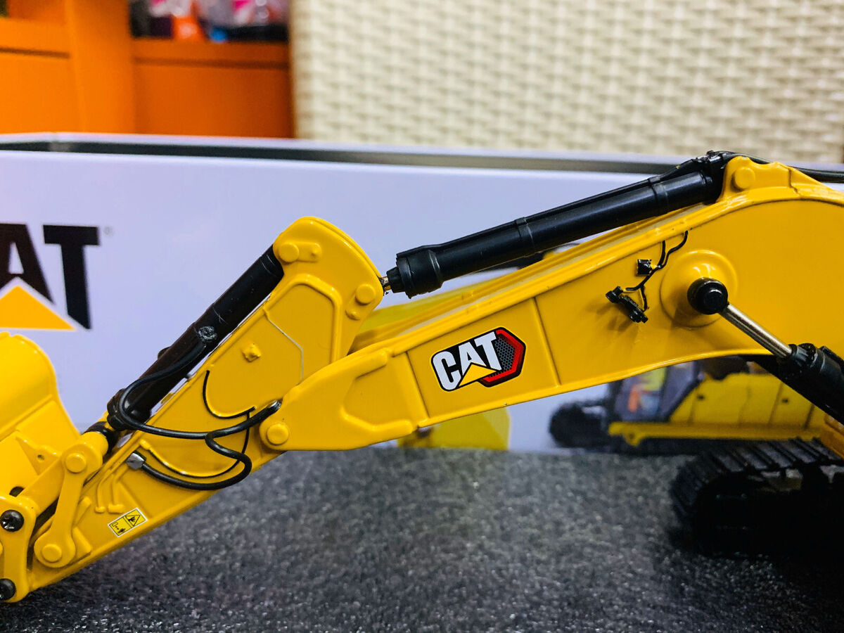 Cat 395 Next Generation Hydraulic Excavator Mass Excavation Cat 395 Next Generation Hydraulic Excavator Mass Excavation