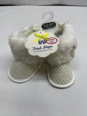 STEPPING STONES FIRST STEPS White Faux Fur Bow BOOTS BABY TODDLER SIZE 1 NEW