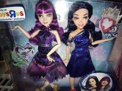 Mal and Evie Isle Of The Lost from Descendants 2 plus 1  Cotillion Ball Mal 