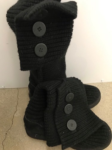 Uggs Womens Sz 7 Black Cardy Knit 3 