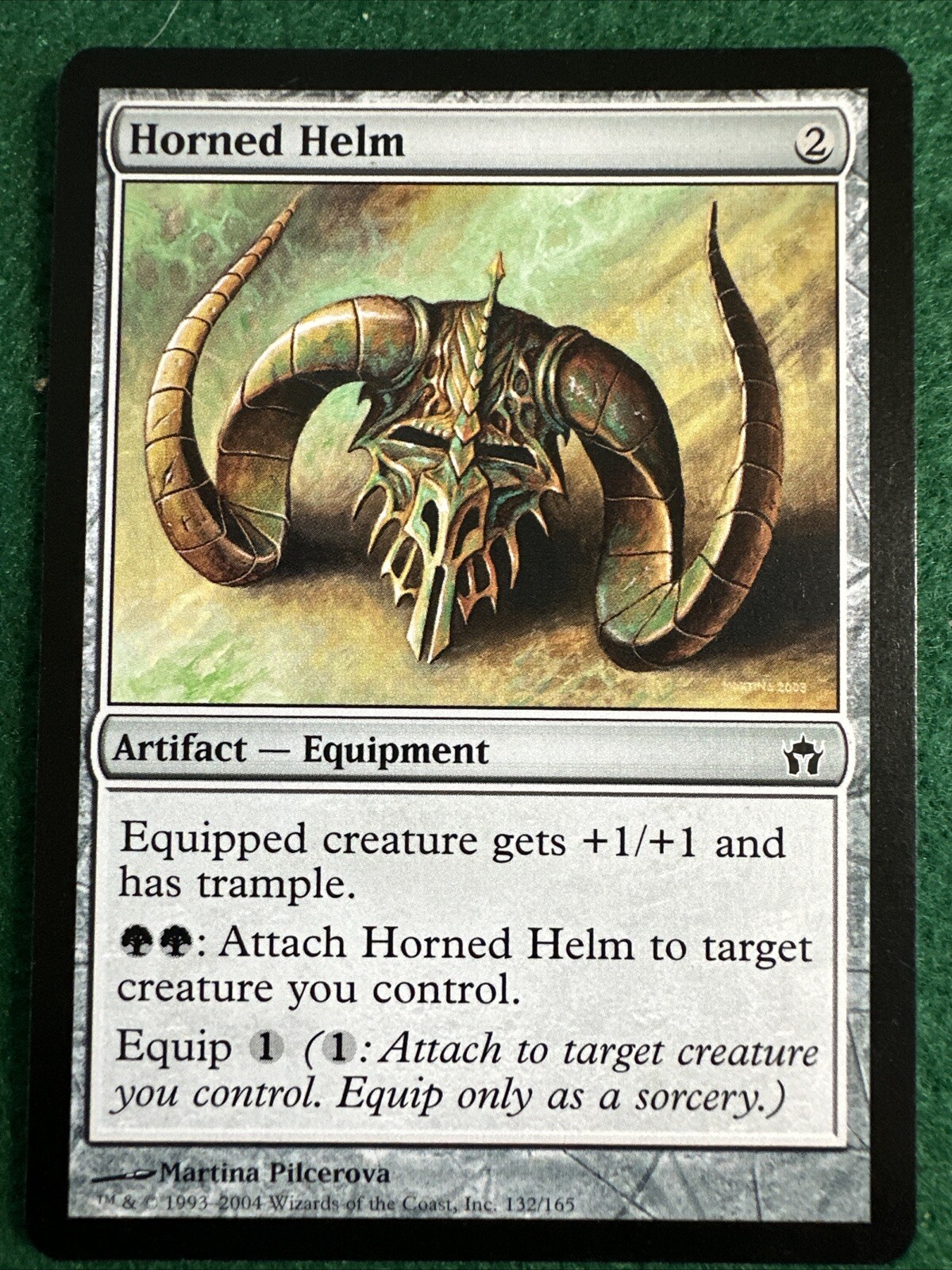 MTG 1x Horned Helm x1 NM Fifth Dawn