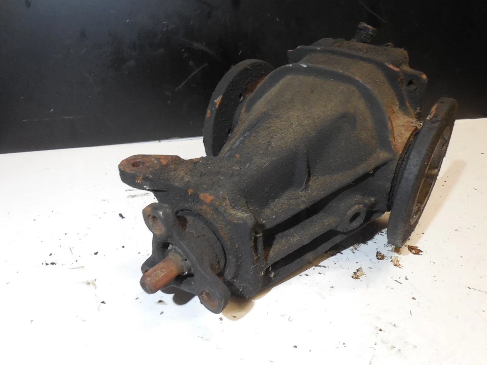 Diferencial trasero relación 3,23 1984-1993 mercedes-benz w201 190d 190e Foto 3 de 4