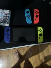 NINTENDO SWITCH ( READ DESCRIPTION ) 
