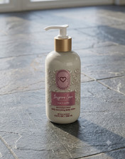 Bath  Body Works Rose Vanilla Moisturizing Body Lotion 8 fl oz NEW 