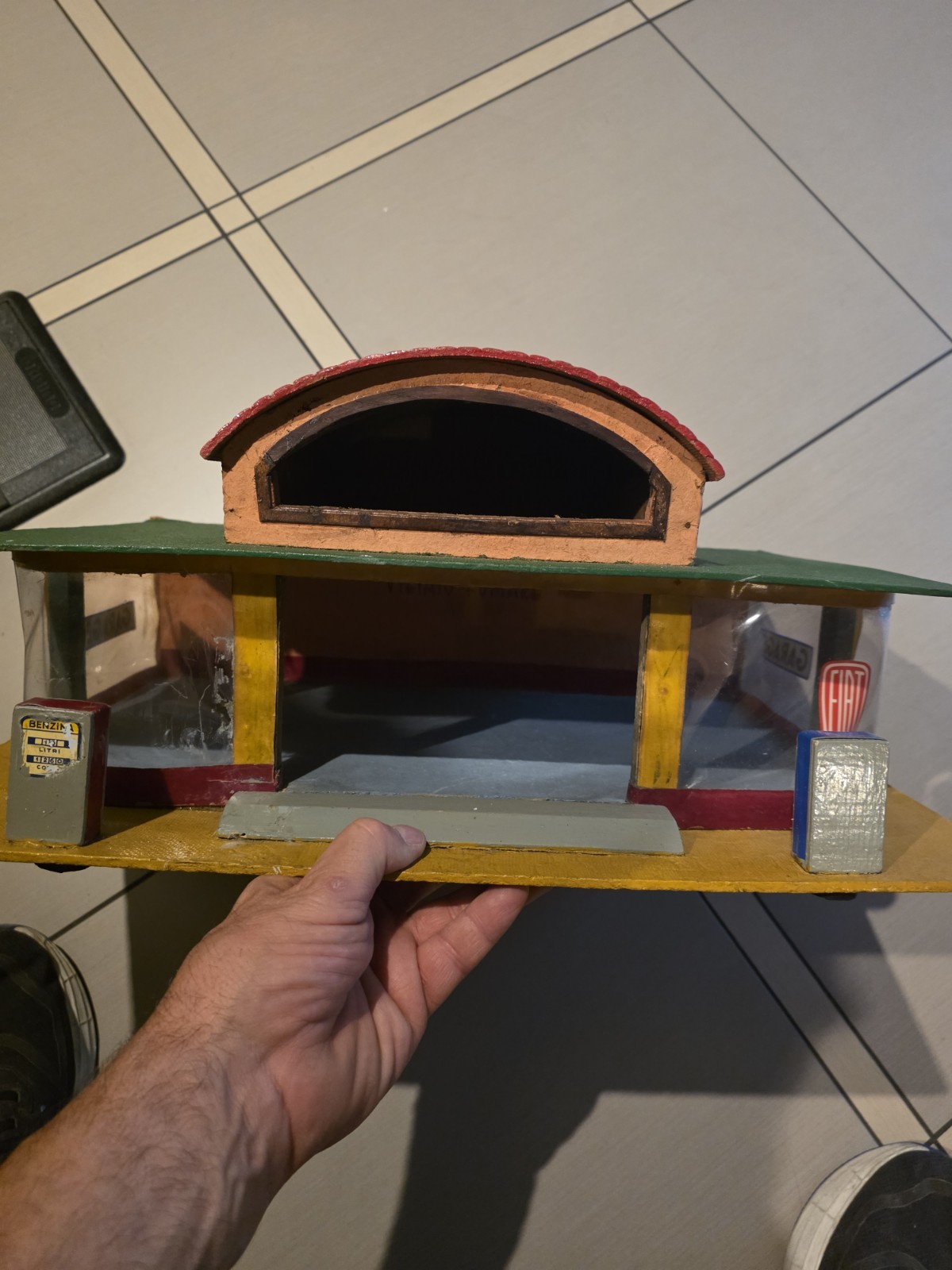 Garage Zax Alpia Italiano Grande No Katta Legno E Masonite benzina gas station