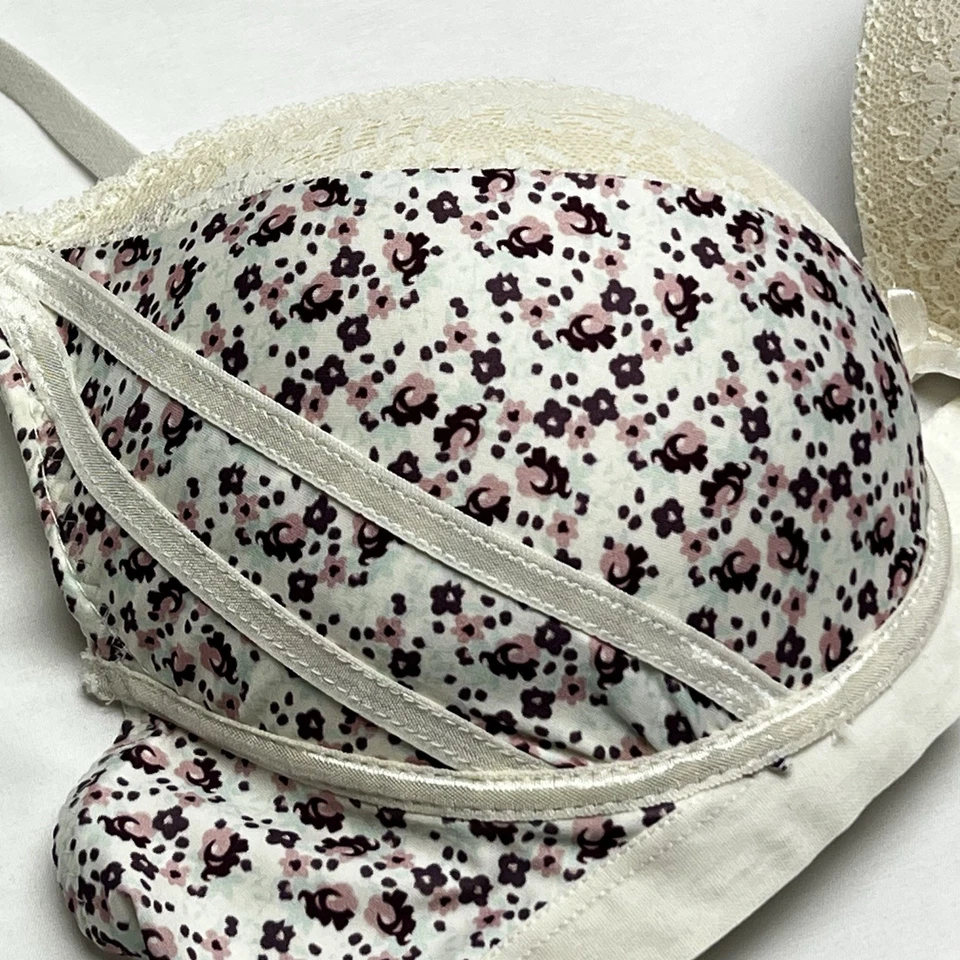 Sujetador para mujer Jezebel con aros de encaje push-up rosa púrpura estampado floral talla 38C Foto 3 de 4