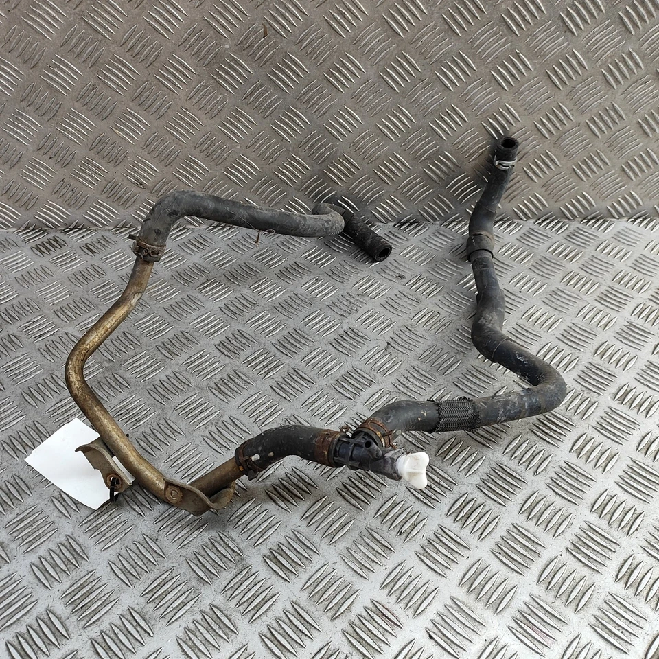 LEXUS IS MK3 XE30 Coolant Hose Pipe 1627936030 2.5 Hybrid 131kW 2018 31058320 - Image 2 of 4