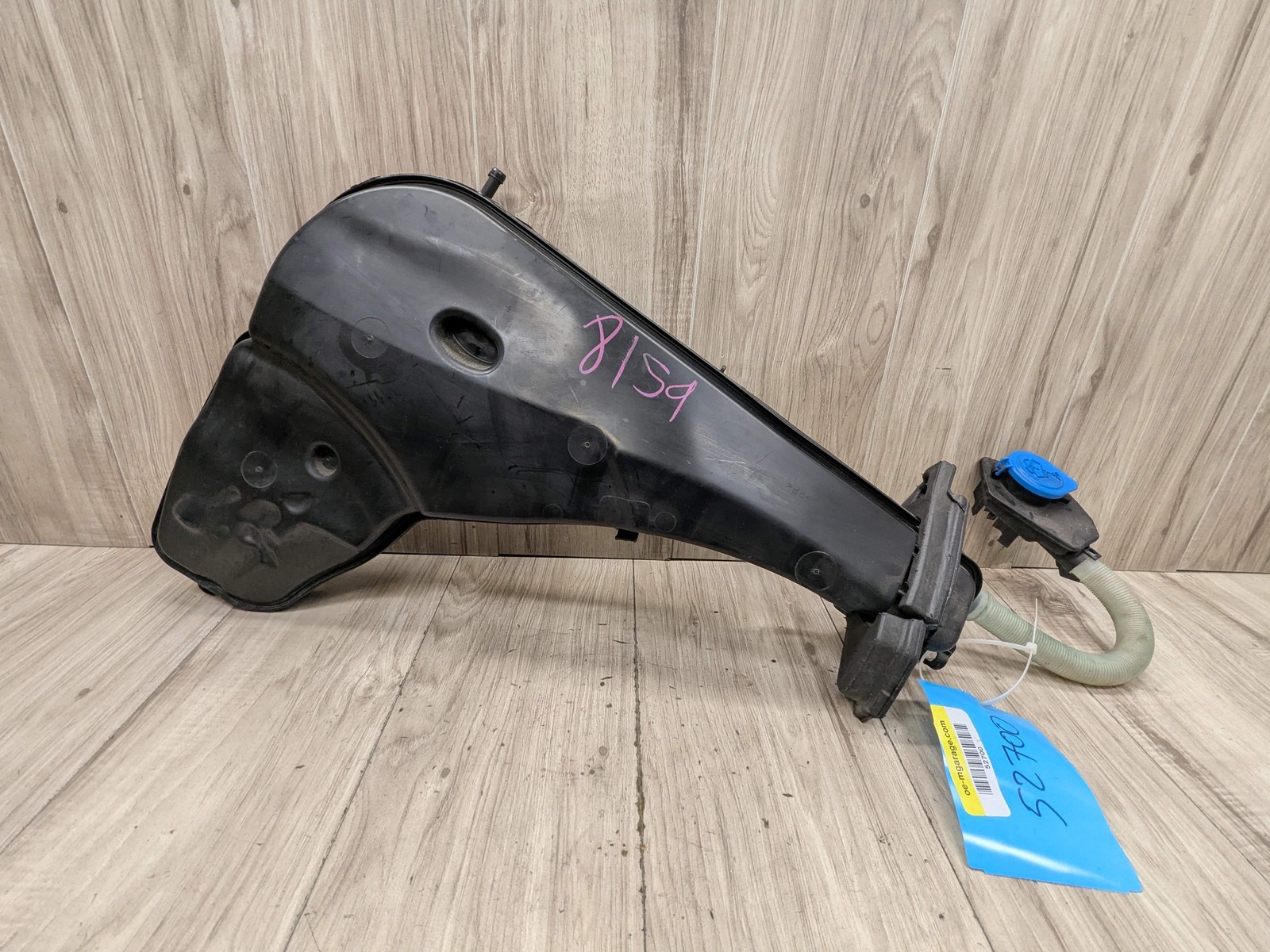 OEM BMW F97 F97 X3 X4 X3M X4M Windshield Wipe Washer Bottle Tank Reservoir