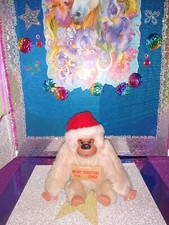   Russ Berrie "Gonga" The White Gorilla w/Santa Hat Thumb Sucking 581 9" Plush 
