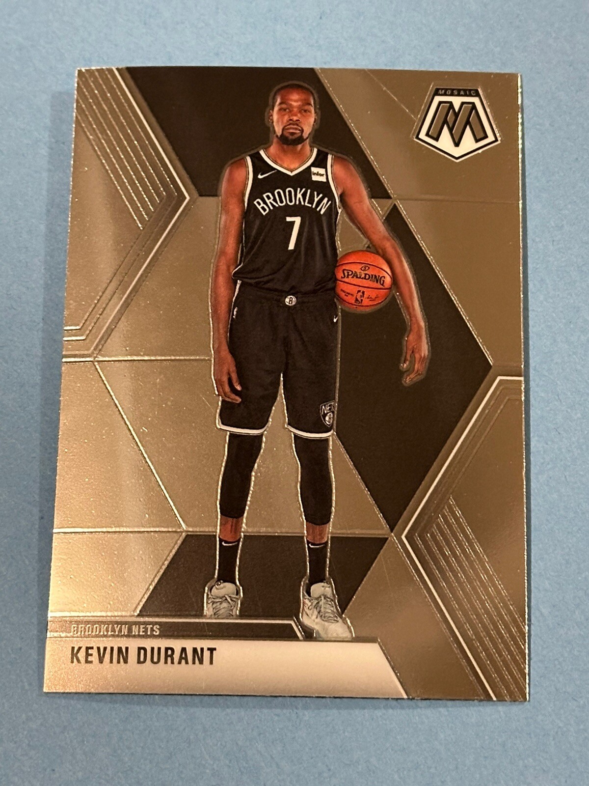 2019-20 Panini Mosaic Kevin Durant #1 Brooklyn Nets (Q)