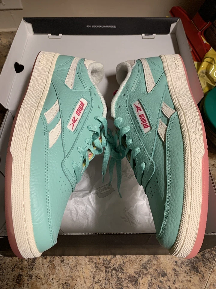 MENS TENNIS SHOES Size 9.5 Reebok Club C Revenge/Prince Semi Pixel Mint 2021 DS - Image 3 of 4