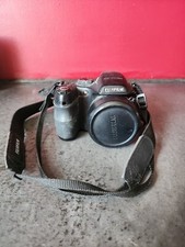 Fujifilm Finepix S2000hd Camera 10.0 Mega Pixels