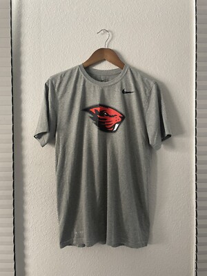 Collectable One Of A Kind Signed Oregon Beavers Tee Shirt