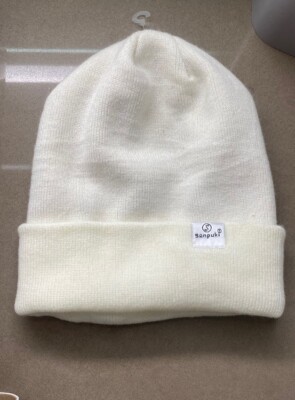 Senpuki Satin Lined Winter White Beanie Hat One Size Fits All Fashion