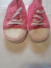 super cute size 2 pink heart baby shoes