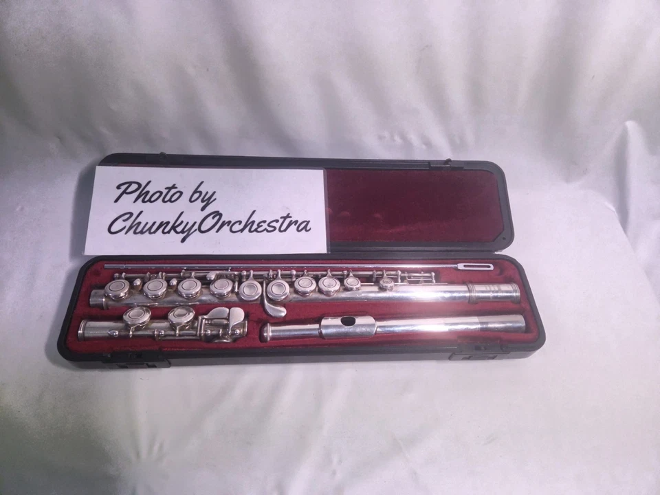Flauto YAMAHA YFL-211S placcato argento testato con custodia rigida Made in J... - Immagine 2 di 4