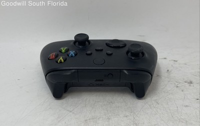 Microsoft Xbox 1914 Black Wireless Handheld Video Gaming Controller Not Tested