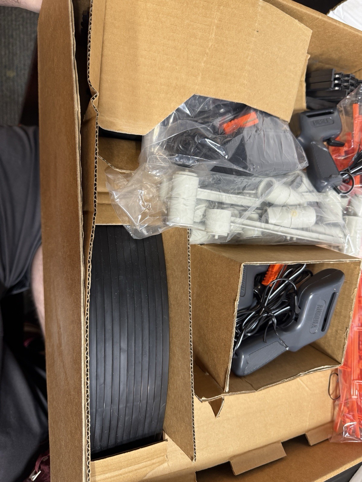 SLOT CARS TOMY TEAM AFX SUPER INTERNATIONAL RACE SET HO SCALE ROAD RACING