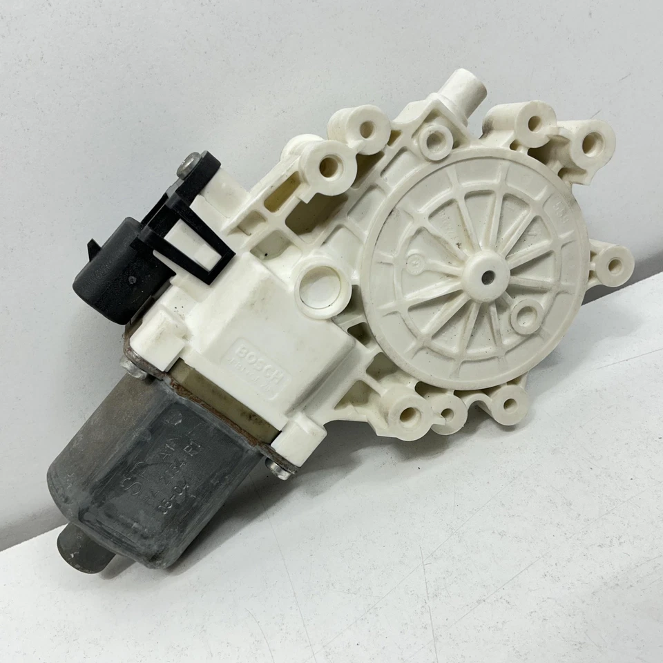 MOTORINO ALZAVETRO POSTERIORE SINISTRO PER SMART Forfour 1° Serie 0130822209 (0 - Immagine 2 di 4