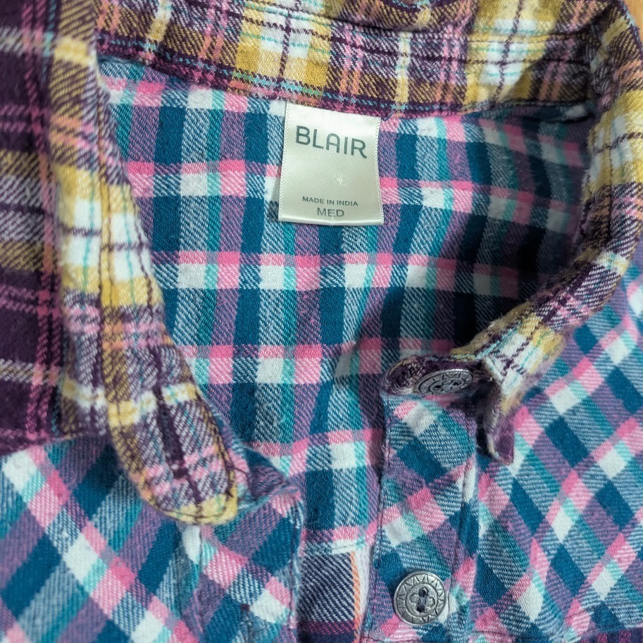 Blair Women's Medium Embroidered Patchwork Flanne… - image 2