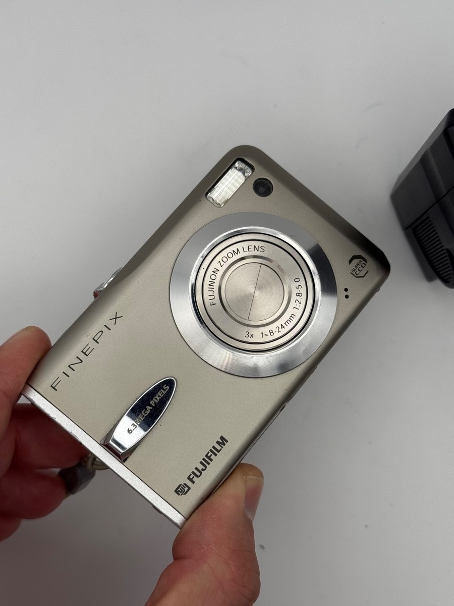 Fujifilm FinePix F30 Digital Digicam Point and Shoot Camera | eBay