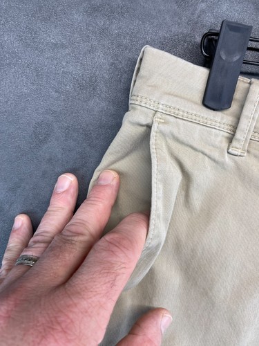 Express Khaki Shorts - Mens Size 28 - Beige - Flat Front - Chino (3736) - Picture 5 of 18