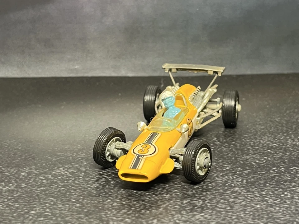 Corgi Toys Cooper-Maserati Formula 1 #156 – Vintage Modellauto Metall - Bild 2 von 4