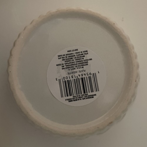 Set of Farmhouse Fall White Ramekins, Set Of 4, Baking, Stoneware NEW Farmhouse - Picture 4 of 7