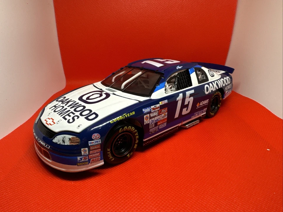NASCAR Ken Schrader Oakwood Homes 1999 Monte Carlo NEVER OPENED BEFORE*** - Image 3 of 4
