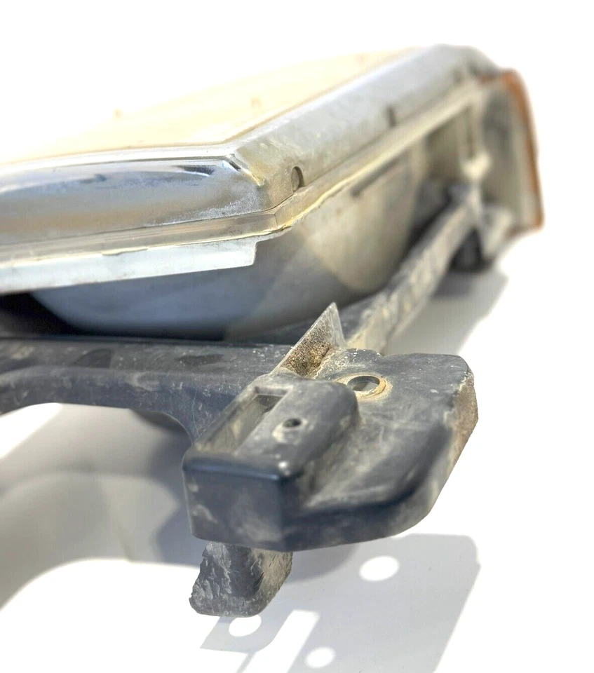 Par de montaje de faros originales OEM Ford F150 F250 F350 1987-1991 Foto 4 de 4