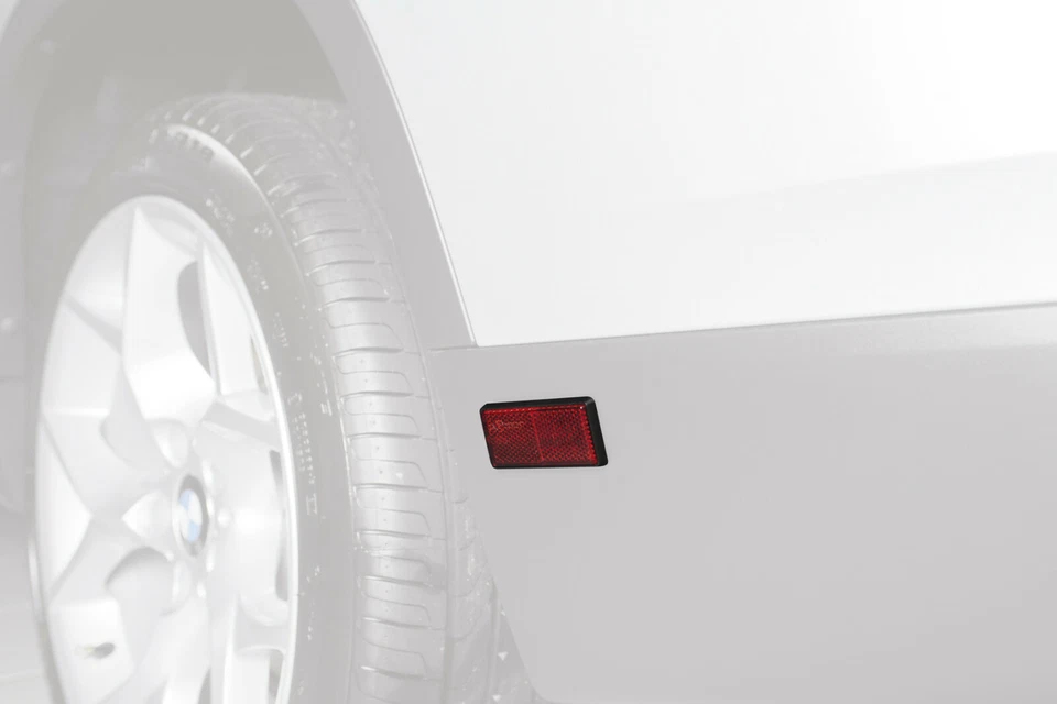 Reflektoren - rot - selbstklebend . HR 12310201 - Größe: 35 x 76 x 9mm - 2 Stück - Bild 2 von 3