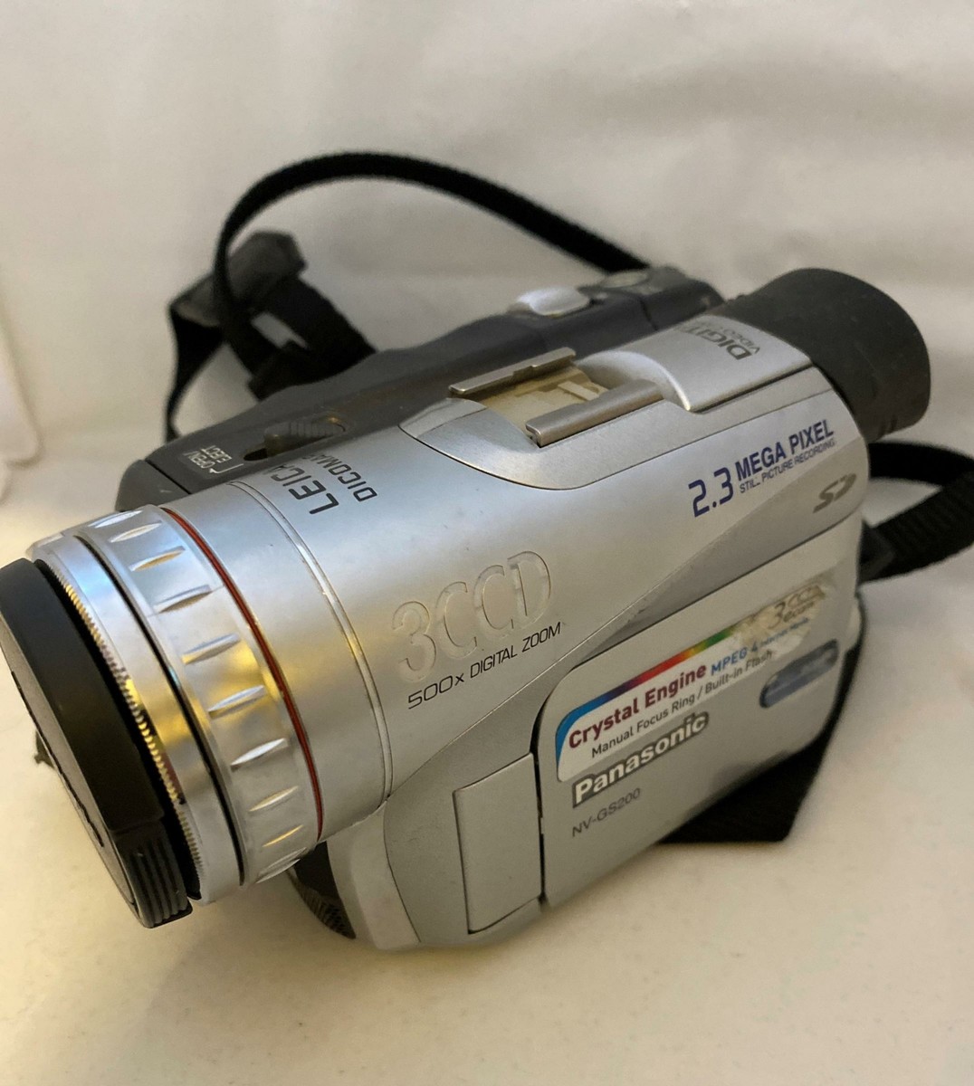 Panasonic 3CCD MiniDV Camcorder 10x Zoom - Video Transfer