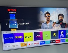 Samsung UE75MU7000 4K Ultra HD Smart TV 75" Immaculate condition + wall bracket 