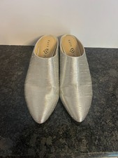 KATY PERRY SLIP ON SILVER BOX HEEL SHOES