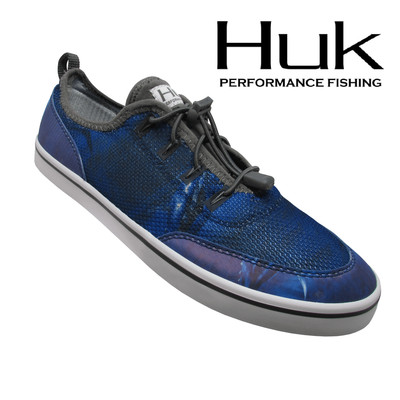 huk tennis shoes