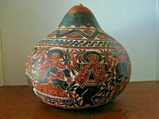 Peruvian Tradition Hand Carved Folk Art Gourd Mate Storyteller Musicians Dancers