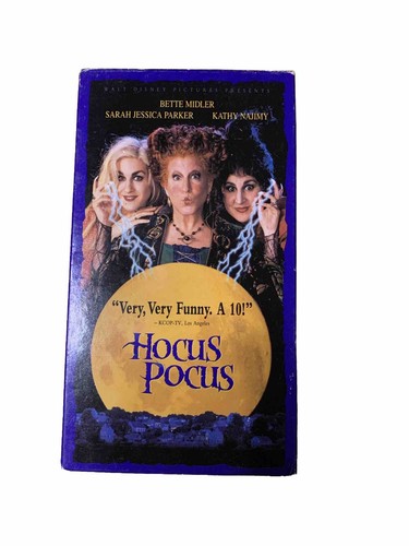 Hocus Pocus (VHS 1994) Halloween Classic. Sequel on disney plus