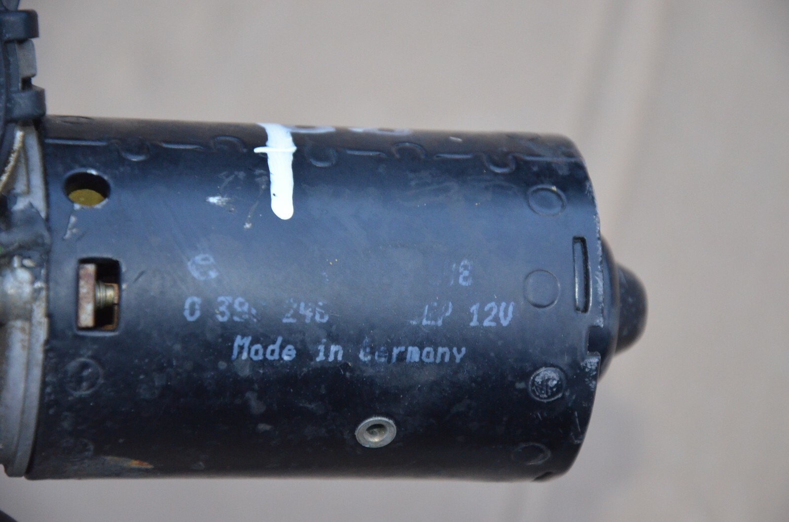 Ferrari 348 Windshield Wiper Motor Bosch with Bracket ONLY 6K MILES OEM
