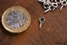 50 x Mini Tiny Eyelet Screws Eye Pin Hooks Bails Findings Metal Screw Eye Pegs