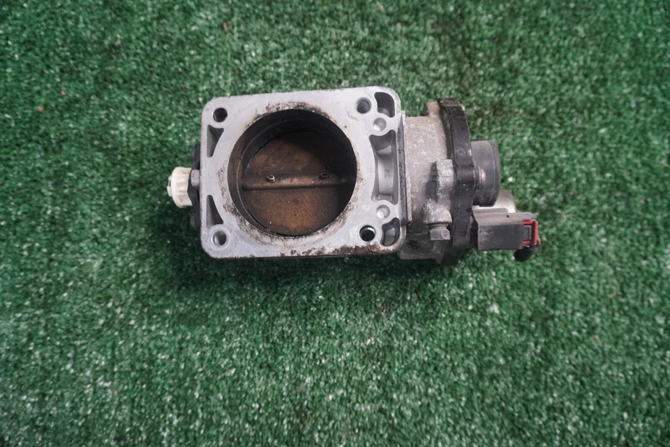 Ford E-250 2009 2010 2011 carrocería del acelerador 5,4 L fabricante original 132 k millas Foto 3 de 3