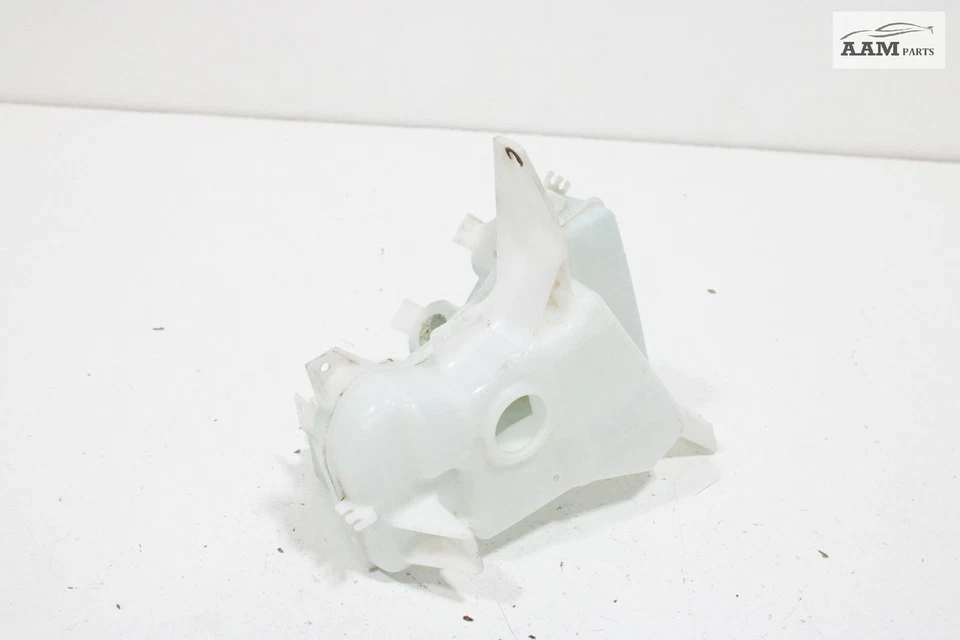 Subaru Legacy 2015-2019 parabrisas delantero lavadora depósito botella tanque OEM Foto 2 de 4