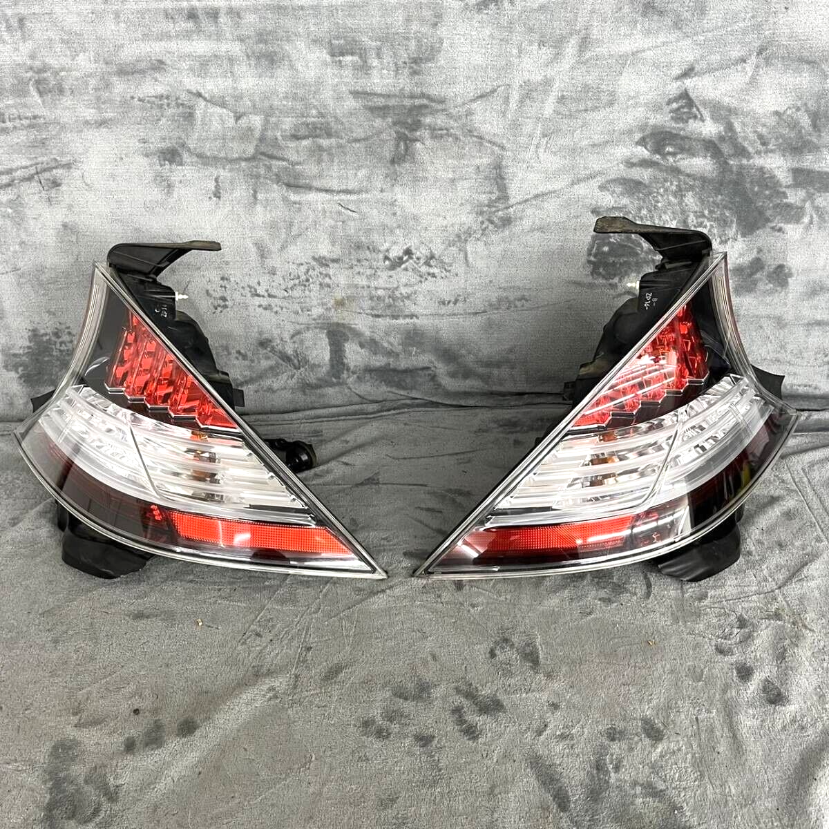 Honda CRZ CR-Z ZF1 ZF2 Genuine Tail Lights Rear Lamps set JDM | eBay