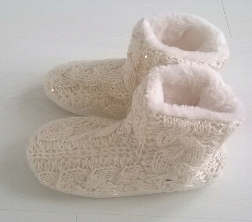 DEBENHAMS SLIPPER BOOTIES SIZE RRP £25 UK