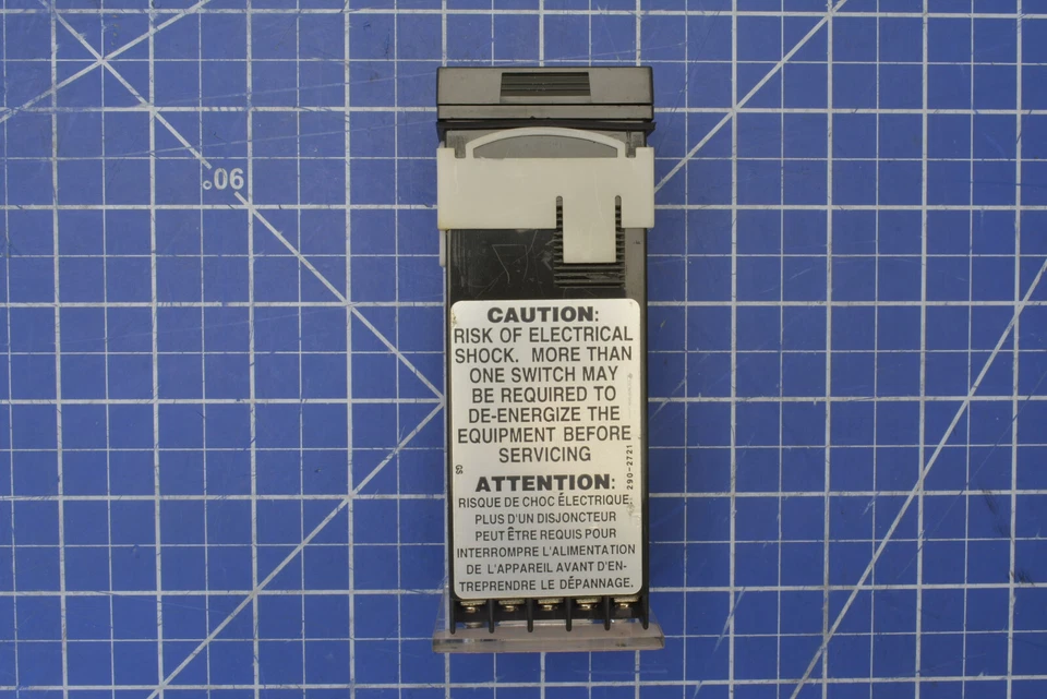 16110 / CONTROLADOR, AUTOAJUSTE MÁS TEMPERATURA, 100-240VAC / INSTRUMENTOS DWYER Foto 3 de 4