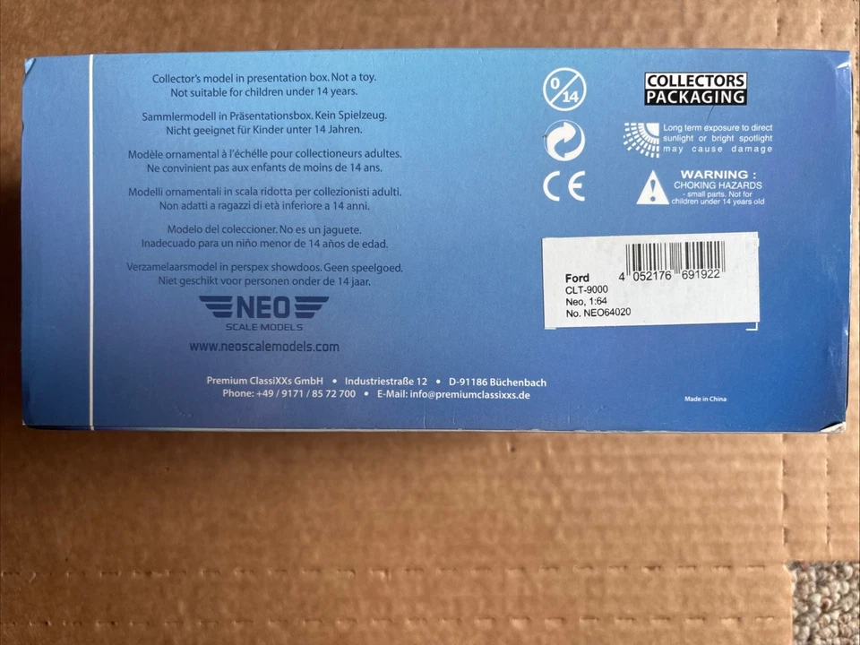 Neo 1/64 Scale Model Ford CLT 9000 Farm Stores Truck Back - Image 4 of 4