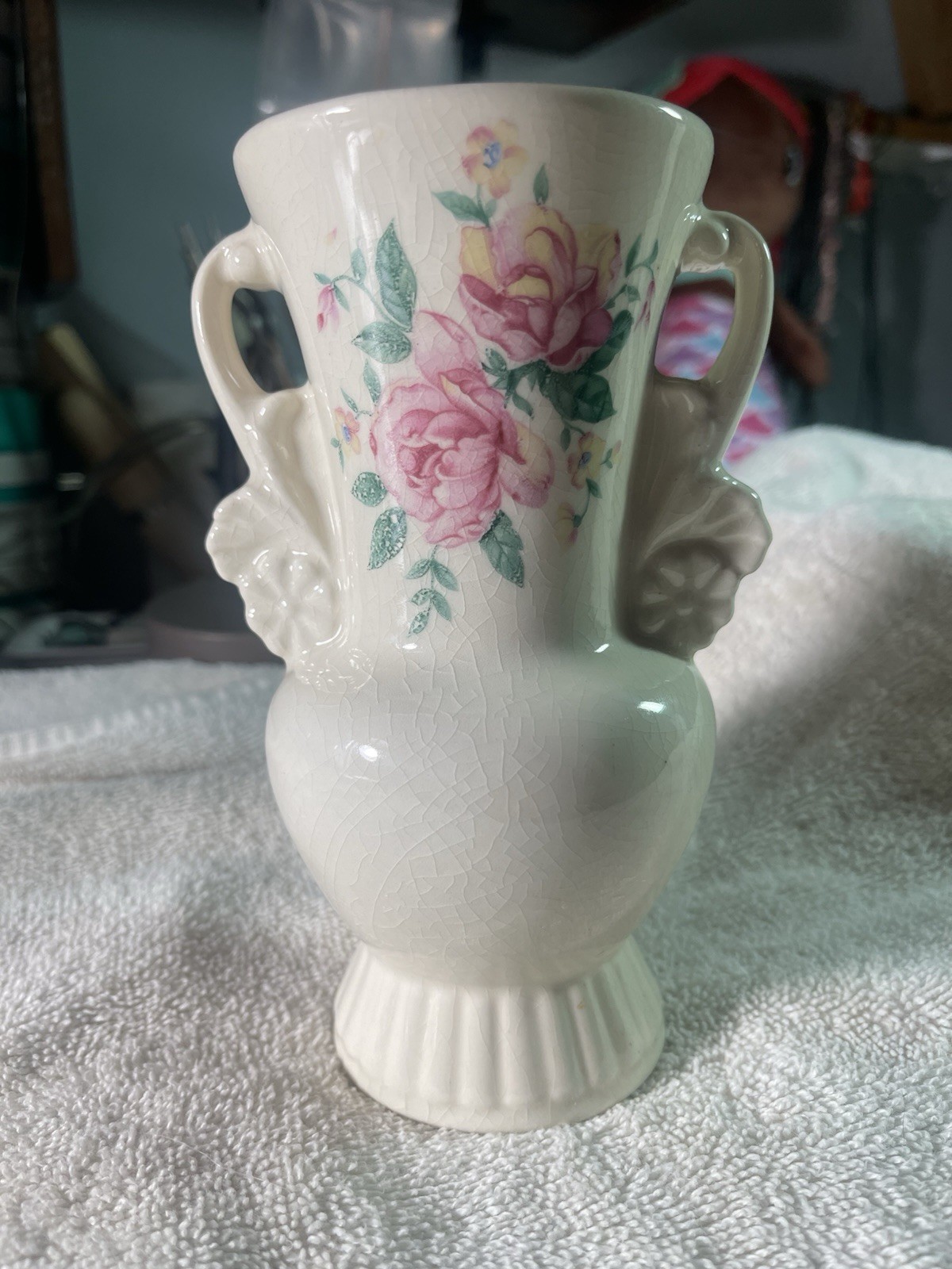 1950s VINTAGE ROYAL COPLEY CERAMIC DOUBLE HANDLE WHITE VASE WITH PINK ROSES