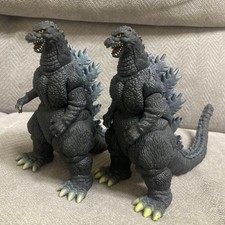 Godzilla 1998 Model Toho Figure Set Of 2 JPN Limited Edition Rare Godzilla Store