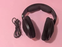 Sennheiser HD 560S Over-The-Ear Wired Audiophile Headphones Read The Description